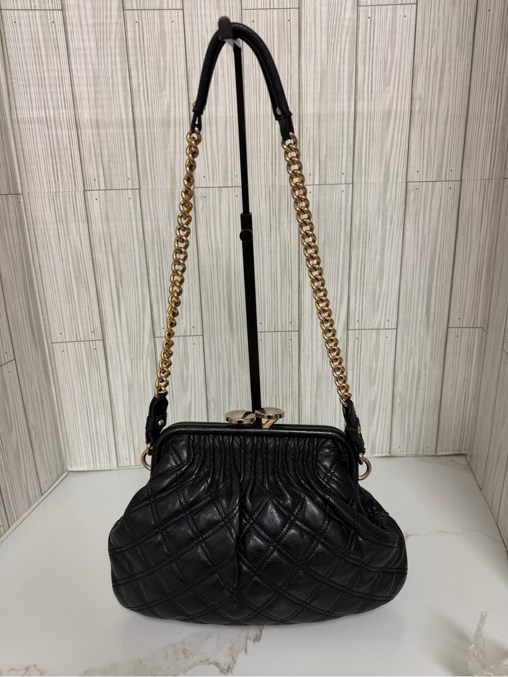 Marc Jacobs Black Quilted Leather Frame Shoulder Crossbody Bag Gold Chain - Picture 3 of 15